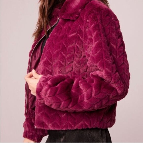 Band Of The Free Val Chevron Jacket ❄️ Eggplant ❄️ NWT ❄️ faux fur ❄️ medium - Picture 4 of 4
